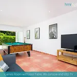 Vesper By Hmr Holidays