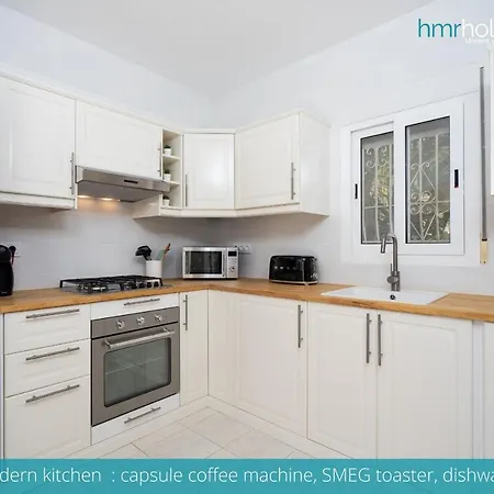 Vesper By Hmr Holidays *